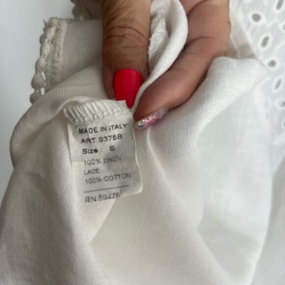 Chic White Eyelet Tank Top - Picture 4 of 4